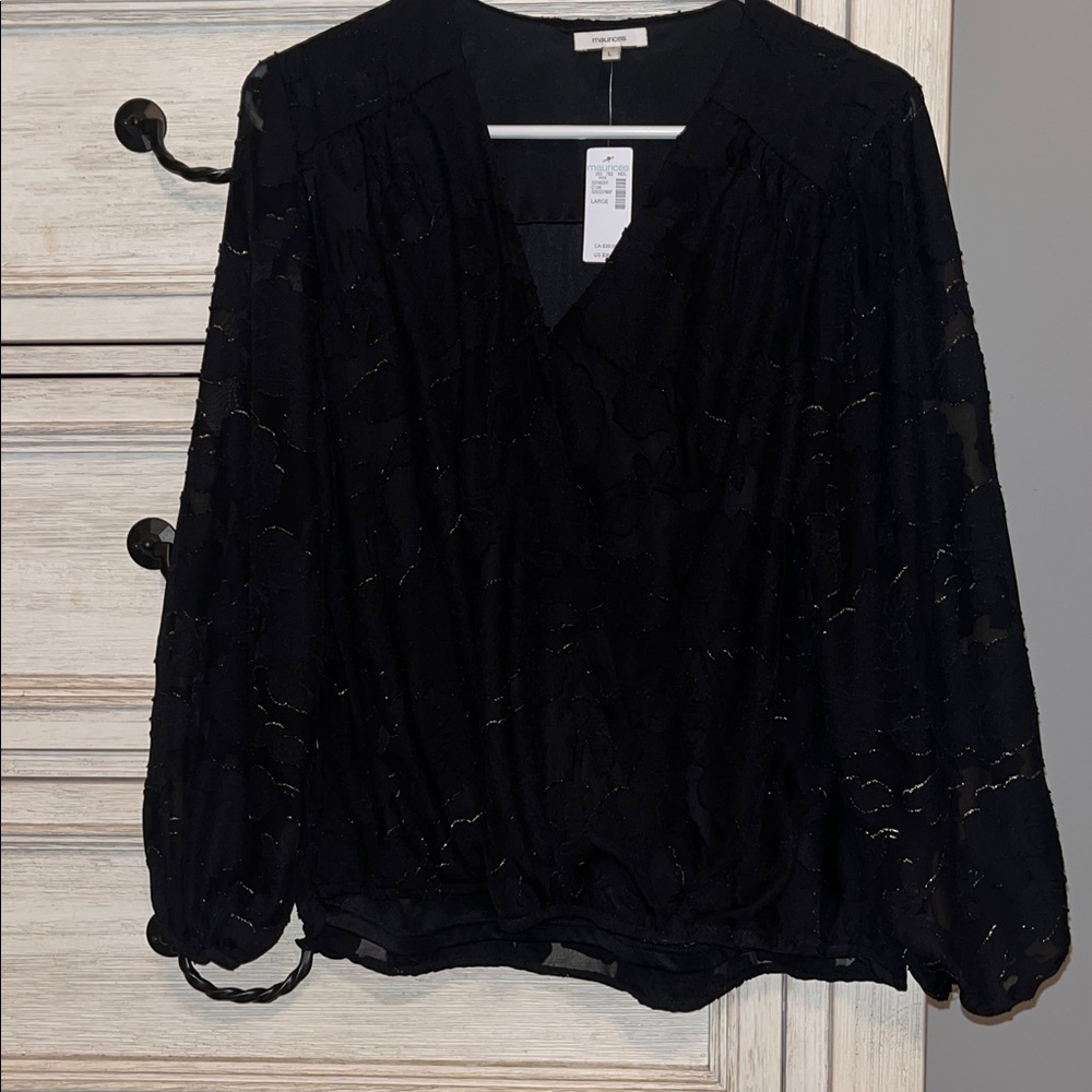 Maurices Classic Black Top